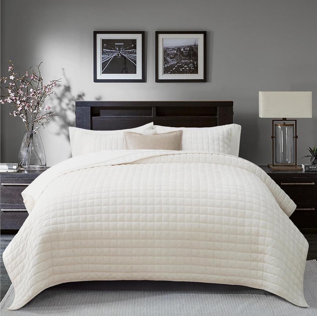 RECYCO Luxury Velvet Quilt Set King Size, Lightweight Velvet Comforter Set, Oversized Bedspread Coverlet Quilted Bedding for All Season, Cream White, King/Cal King
