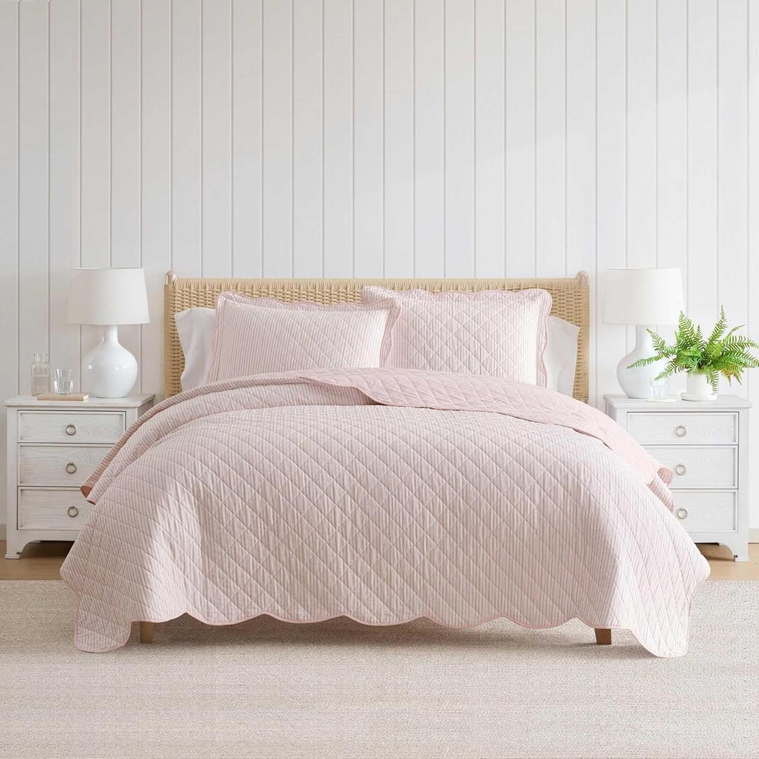 Martha Stewart - Queen Cotton Percale Quilt with Shams, Reversible Bedding