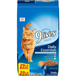9Lives Daily Essentials Dry Cat Food With Chicken, Beef & Salmon Flavors, 28 lb Bag (28 Pound (Pack of 1)