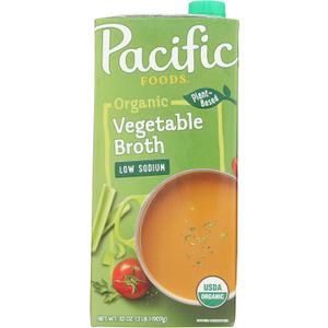 Pacific Foods Organic Vegetable Broth, Low Sodium, 32oz, 12-pack Keto Friendly, Best By 17 OCT 27
