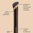 Hourglass Ambient Soft Glow Foundation Brush
