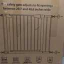 Cumbor 29.7-40.6" Baby Gate for Stairs, Mom's Choice Awards Winner-Dog Gate for Doorways, Pressure Mounted Auto-Close Pet Gates for Dogs Indoor, Safety Child Gate with Easy Walk Thru Door, Black