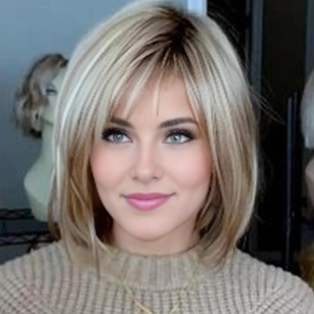 RENERSHOW Layered Blonde Bob Wigs for White Women with Bangs Straight Short Hair Wig Synthetic Ombre Blonde Highlight Bobo Haircuts 12inch Average Size Natural Daily Party Wig