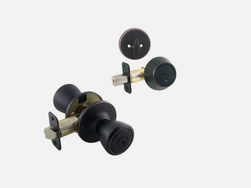Designers Impressions Salem Design Oil Rubbed Bronze Entry Knob with Matching Single Cylinder Deadbolt Combo Pack Keyed Alike