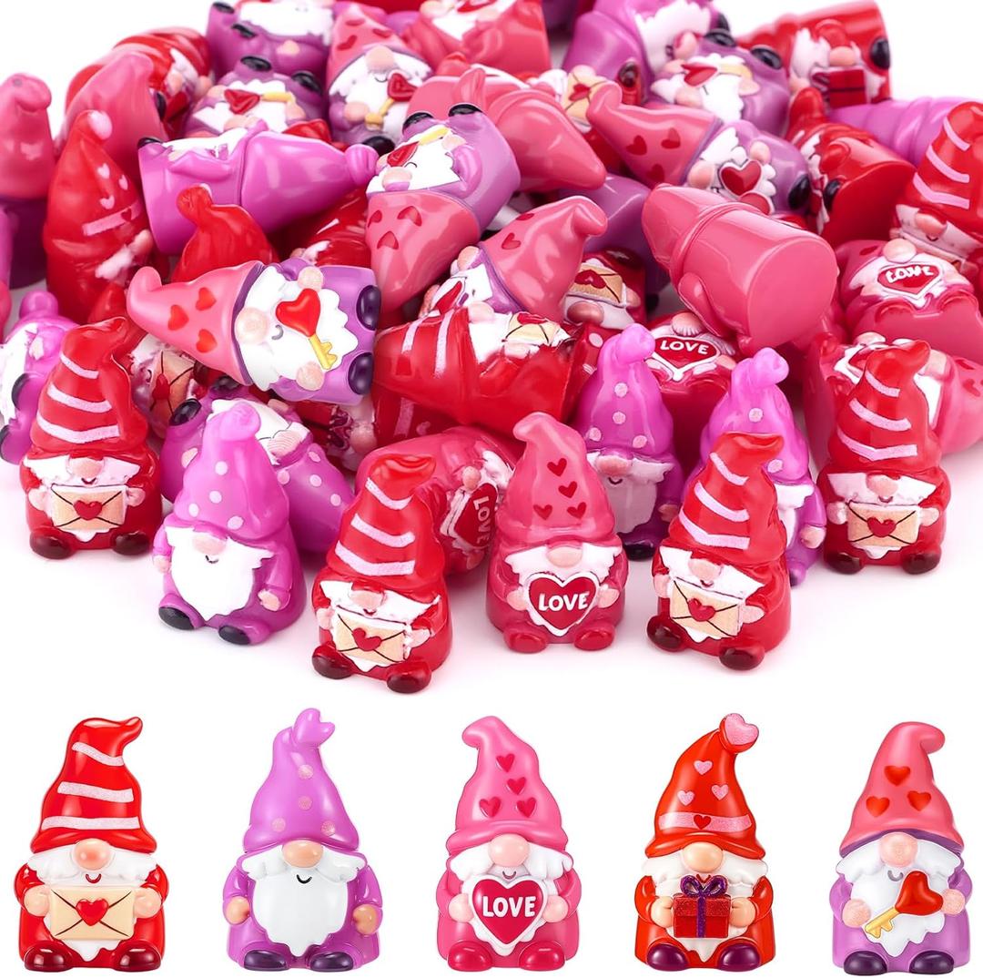 50 Pcs Mini Valentine's Day Gnome Figurine Heart Miniature Resin Gnomes Decor Tiny Dwarf Gnomes Gifts for Women Anniversary Bride Show Wedding Decorations Garden Ornament to Hide