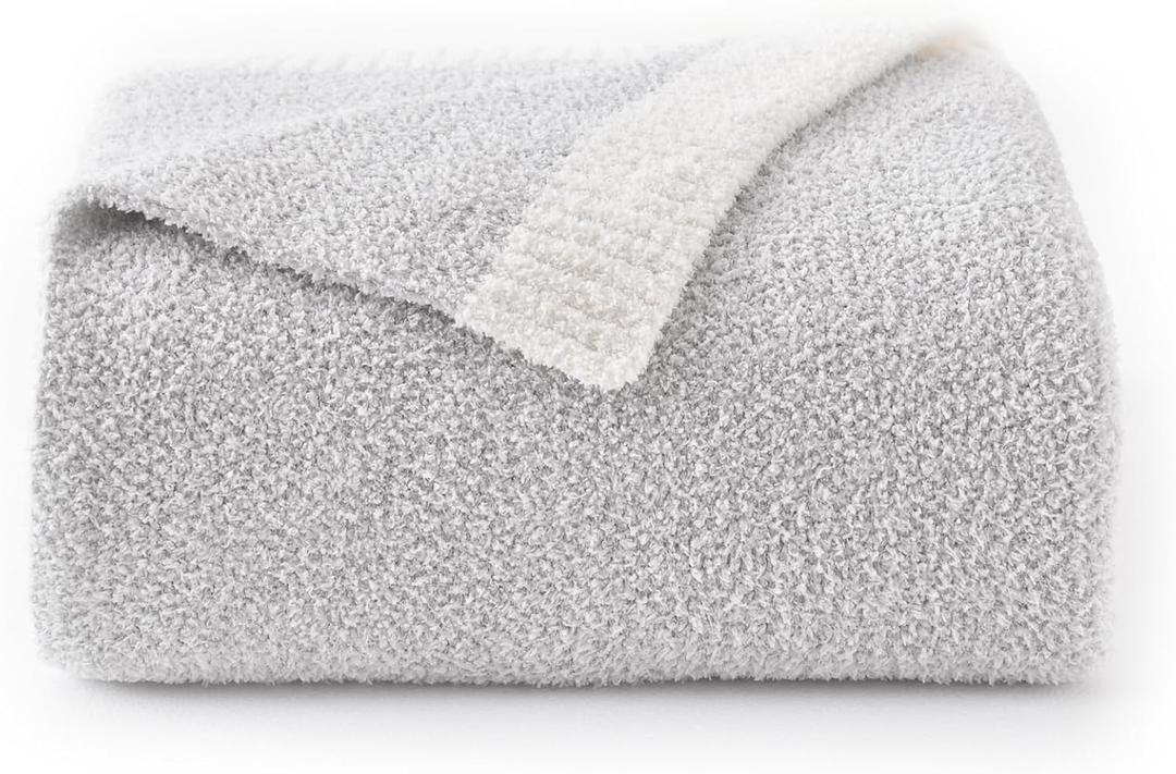 Chunky Knit Boucle Throw Blanket, Soft Washable Coastal Blanket for Bed Couch, Lightweight Cozy Oversized Feather Knit Blanket Indoor Outdoor for Sofa (Grey, Throw 50"x60")