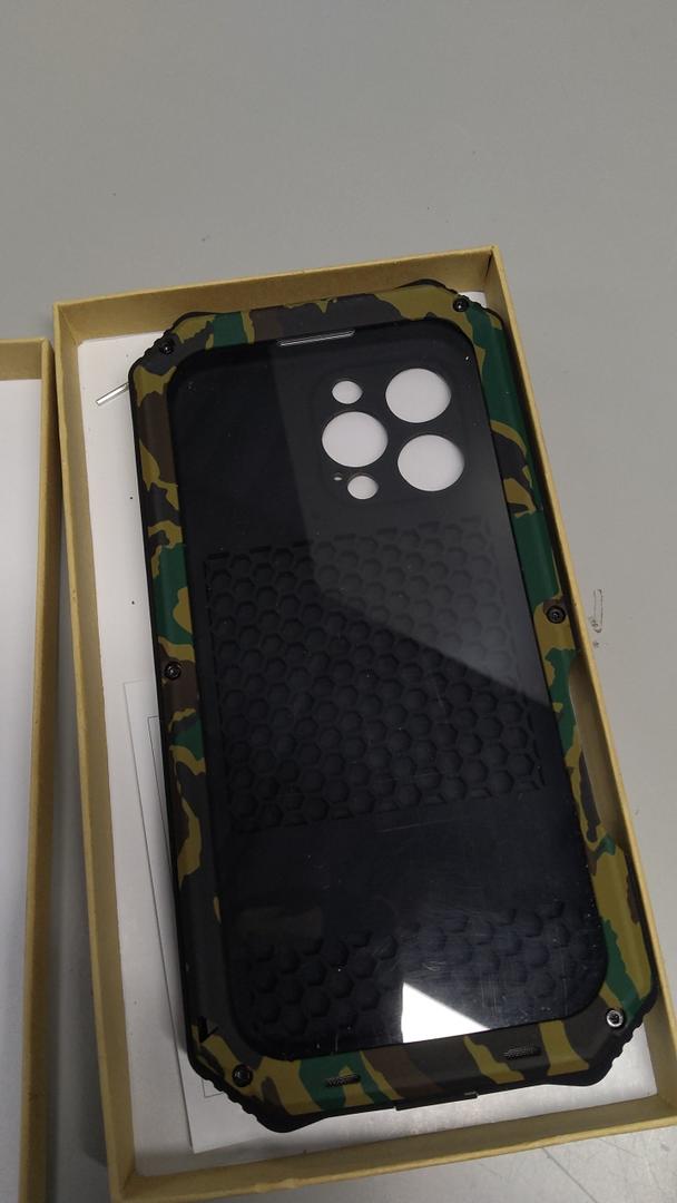 Waterproof Case for iPhone 17 Pro Max, Rugged Metal Case with Built-in Screen Protector, Heavy Duty Full Body Shockproof Protective Cover 6.9 inch, Camouflage