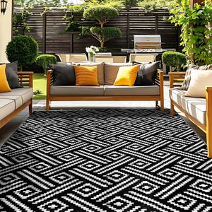 OPPODREAM Outdoor Rug 8x10, Plastic Straw Rug for Patio, White & Black | Reversible Checkered, Waterproof Carpet for Balcony, Porch, Backyard, Deck, Camping, RV