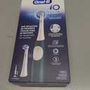 Oral-B Rechargeable Electric Toothbrush, iO2 Starter Kit, 3 Cleaning Modes, Automatic Pressure Sensor to Protect Gums, 2 Brush Heads, Forest Green
