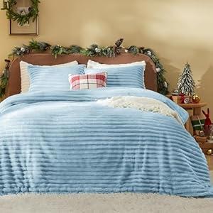 Bedsure Fluffy Comforter Set King Size - Super Soft Faux Fur Bed Set Light Blue, Winter Warm Plush Fleece Bedding, 3 Pieces, 1 Shaggy Fuzzy King Comforter with 2 Pillowcases