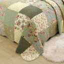 vctops Boho Patchwork Cotton Quilted Bedspread Quilt Set Queen Size 3 Pieces Soft Reversible Lightweight Coverlet Set Floral Print 1 Quilt and 2 Pillow Shams (Green D,Queen)