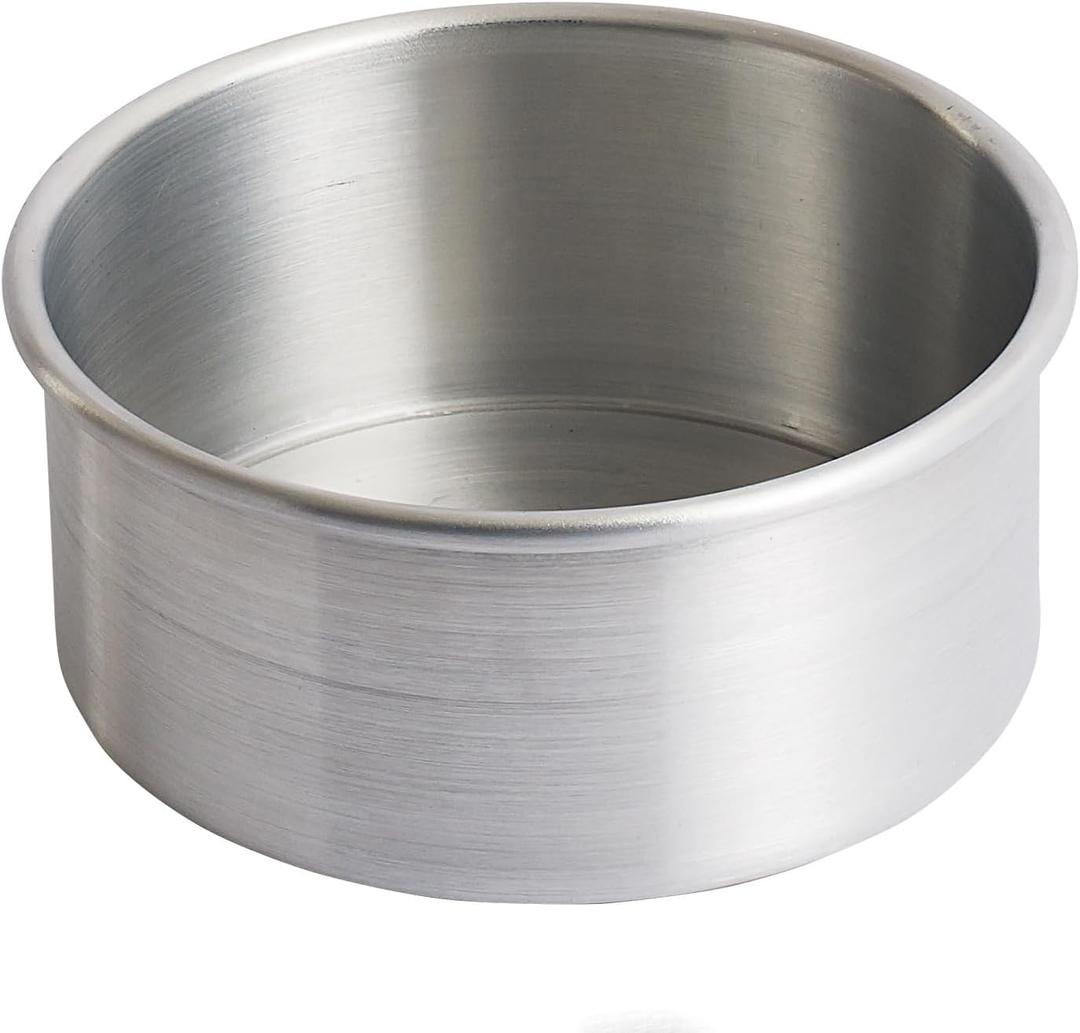 Winco Heavy-Duty Round Aluminum Layer Cake Pan, 6" x 3"