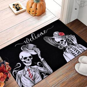 Halloween Door Mat Skull Couple Welcome Doormat Outdoor Entrance, Halloween Skull Funny Doormat, Rubber Non Slip Indoor Outdoor Mat for Front Door, Entryway 18'' x 30''