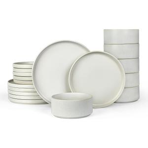 famiware Star Plates and Bowls Sets, Modern Stoneware Dinnerware Sets for 6, 18-Piece Kitchen Dish Set - Chip and Scratch Resistant, Microwave and Dishwasher Safe Tableware, Matte White