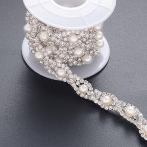 1 Yard Pearl Rhinestone Trim, Inlaid Pearl Beaded Chain, Crystal Applique Ideal for DIY and Wedding Party Decoration Bridal Embellishments, 0.8" Width (Eye Pearl)
