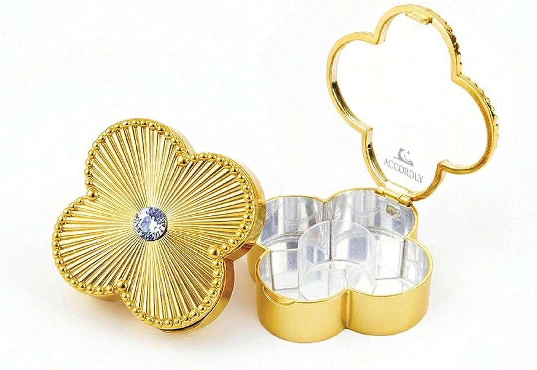 Lucky Charm Luxury Travel Pill Organizer, 5 Compartments, Easy-Open Lock, Mirror, Cute Compact Pill Box for Purse, BPA-Free, Gold, Stylish Vitamin Case & Small Jewelry Storage (Gold)