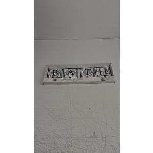 Beth Metal Hooks 4 Pack