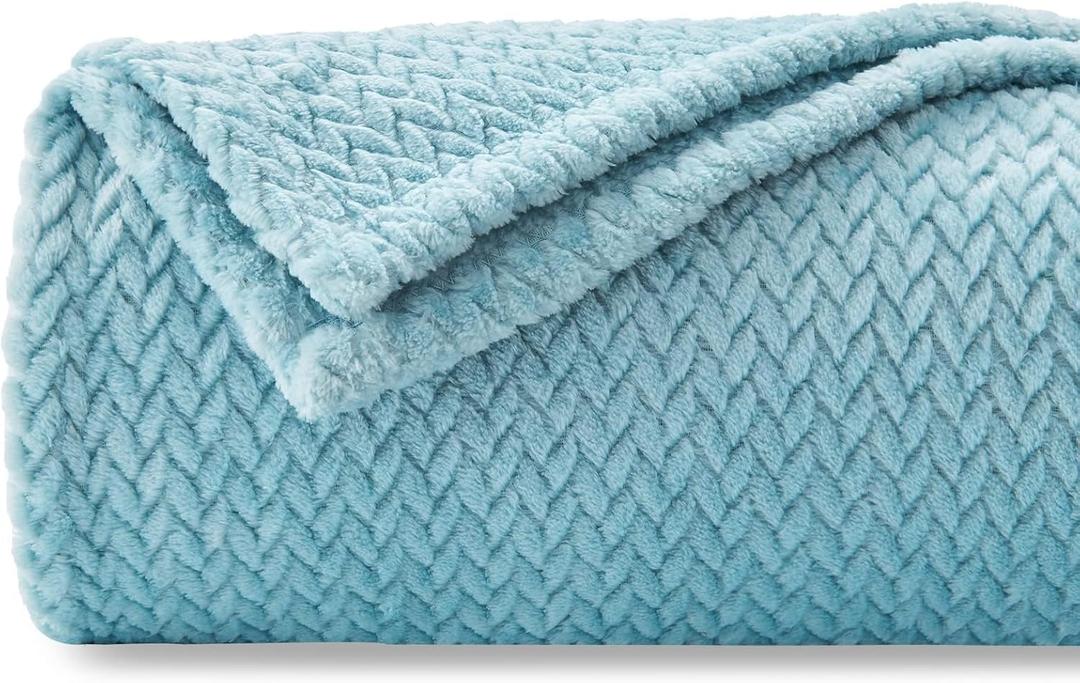 NEWCOSPLAY Super Soft Throw Blanket Light Blue Premium Silky Flannel Fleece Leaves Pattern Lightweight Bed Blanket All Season Use (Light Blue, Throw(50"x60"))