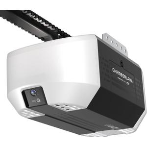 Chamberlain 3/4 HP Chain Drive Smart Garage Door Opener with Fixed Camera, Battery Backup, 2-Bulb Lighting, and myQ Connectivity