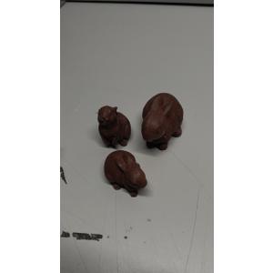 Thyle 3 Pcs Easter Bunny Figurines Decor Small Resin Bunny Easter Decorations Chocolate Brown Rabbit Statues Ornaments for Spring Home Table Centerpiece Living Room Decor
