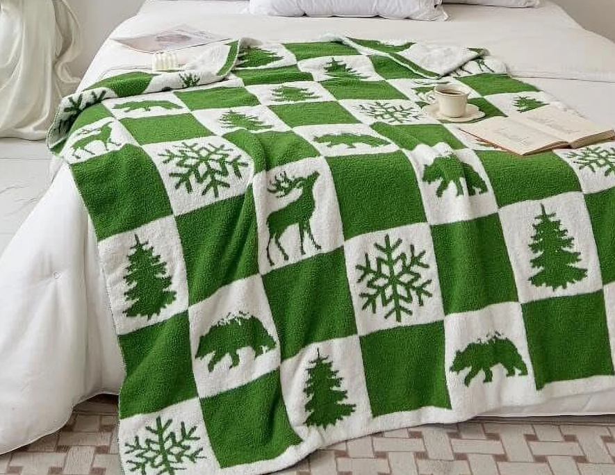 Ultra Soft Cozy Buffalo Checkerboard Christmas Tree Snowflake Wild Bear Fluffy Microfiber Knitted Throw Blanket Lightweight Fleece Checkered Blanket for Sofa Couch Bed 50"X60"