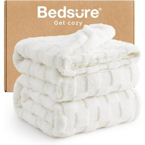 Bedsure GentleSoft Full Size Blankets for Bed White - Super Soft Cozy Fleece Blanket for Women Men Girls, Large Fuzzy Throws for Bedroom Decor, 84x90 Inches