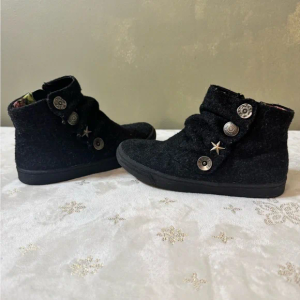 Blowfish Black Kids slip on sneaker Boots with Decorative Buttons
 3