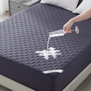 BEDLORE Waterproof Mattress Protector, Queen Size Noiseless Mattress Pad with Deep Pocket 6"-18" Depth, Soft Breathable Bed Mattress Cover Washable for Home, Bedroom, Hotel (Navy Blue)