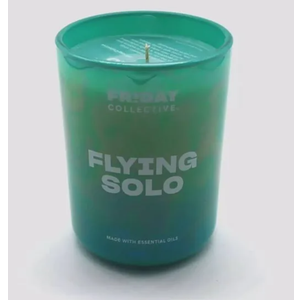 YANKEE CANDLE FRIDAY COLLECTIVE FLYING SOLO SINGLE WICK CANDLE 8 OZ