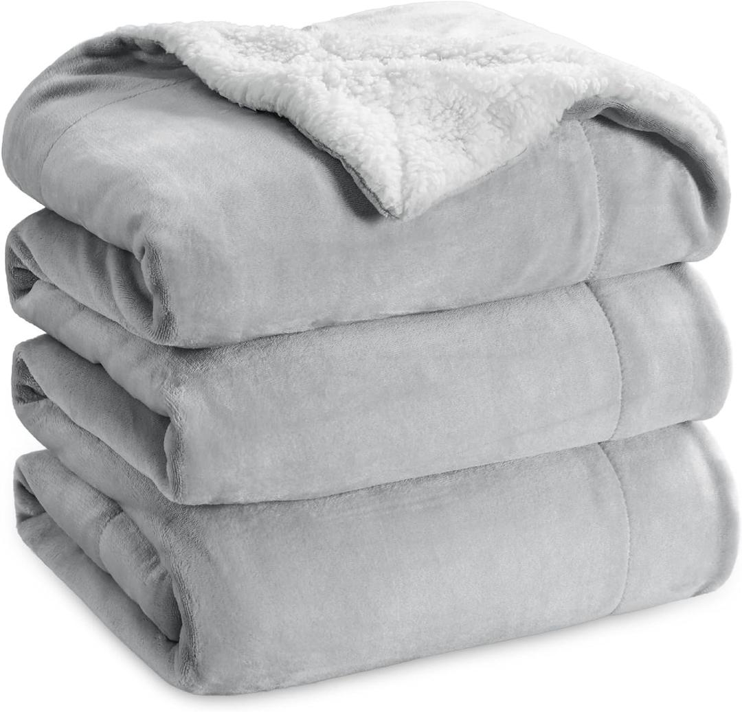 Bedsure GentleSoft Sherpa Fleece Blankets Queen Size for Bed - Thick and Warm Throw for Women and Men, Soft Fuzzy Plush Queen Blanket for Winter, Light Grey, 90x90 Inches