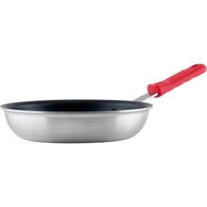 Winco Commercial-Grade Aluminium Fry Pan/Skillet, Non-Stick Finish with Cool Touch Handle, 8"