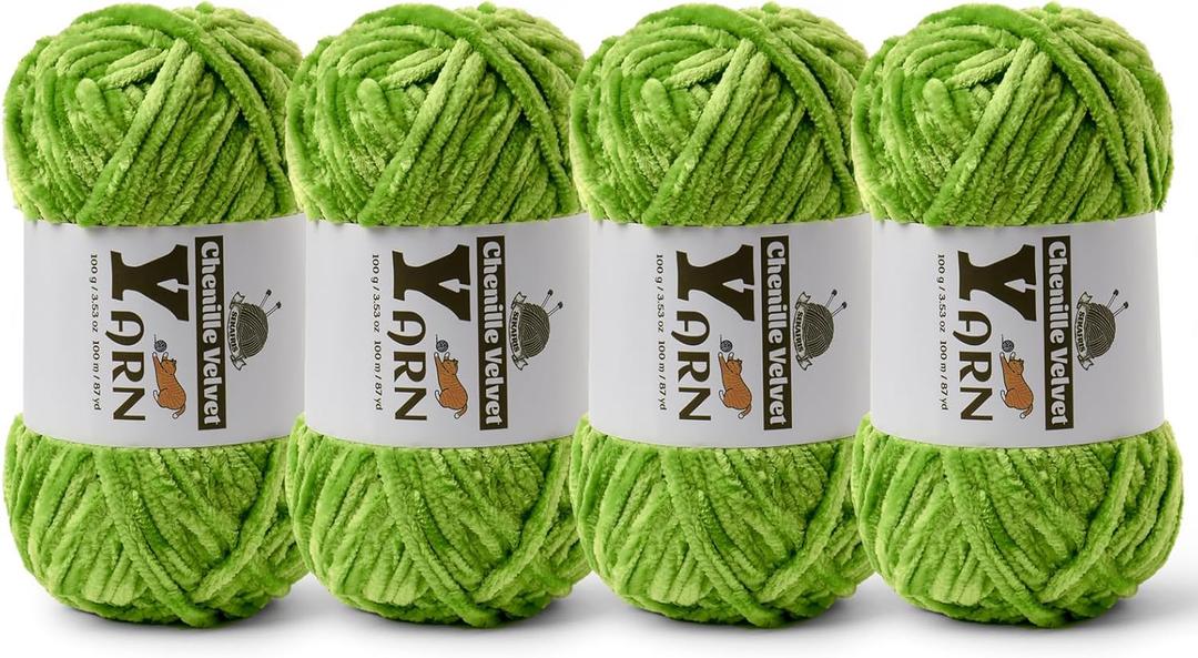 4 Pack Plush Chenille Chunky Yarn - Fluffy Velvet Yarn Crochet for Blanket Knitting and Crocheting - Soft Baby Yarns for Crocheting - Amigurumi Crochet Yarns 100g (87yds) (4 Emerald Green)
