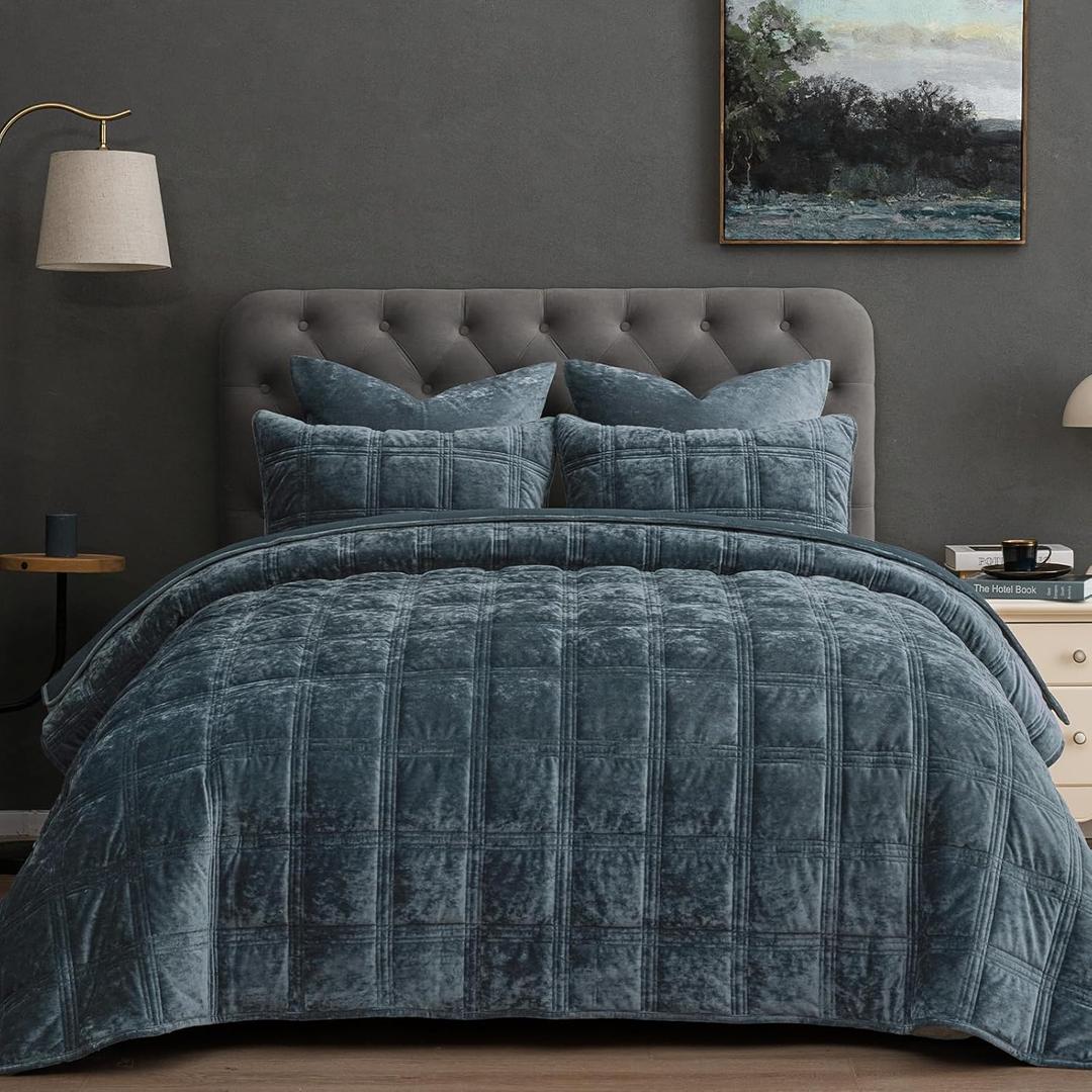 PHF Ultra Soft Velvet Quilt Set King Size  3PCS Luxurious Cozy Quilted Comforter Alternative with Diamond Pattern, Warm Quilted Bedspread Coverlet, 108" x 92", Stormy Blue
