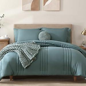 Monbix Oversized King Size Comforter Set - 7 Pieces Blue Green Bed in a Bag Oversized King Bedding Sets with Comforters, All Seasons Comforter Bed Set with Sheets, Pillowcases & Shams