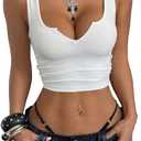 SOLY HUX Women's V Neck Crop Tops Basic Trendy Notched Sleeveless Slim Fit Summer Y2k Sexy Crop Tank Top, Size XL (Plain White)
