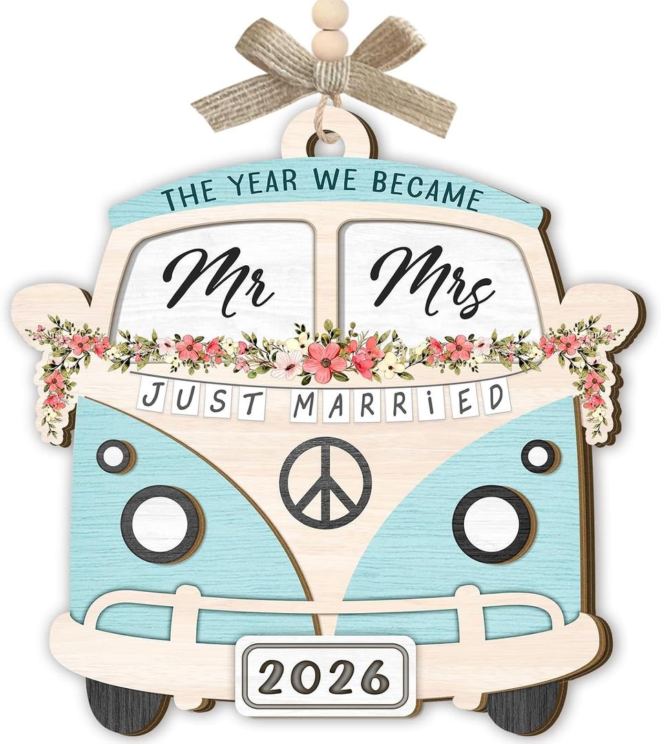 5 x Wedding Gifts for Couples 2026 - Meaningful Wooden Wedding Ornaments, Engagement Bridal Shower Gift for Bride, Just Married Ornaments, Newly Wed Gifts for Mr and Mrs Couple