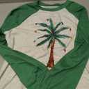 Merry Chrismas Plam Tree Sweatshirt Women Hawaii Beach Holiday Shirt Funny Chrismas Graphic Long Sleeve Pullover Tops (Medium, Green)