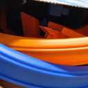 Hot Wheels Track Set with 1:64 Scale Toy Car, 4 Intersections for Crashing, Powered by a Motorized Booster, Criss-Cross Crash Track 