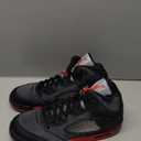 Jordan 5 Retro
Satin Bred Size 12