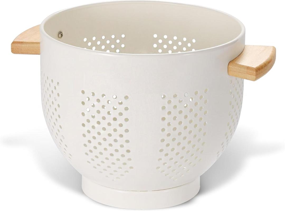 Metal Colander with Wood Handle and Stable Base, Powder Coated Steel Kitchen Strainer Basket for Draining Pasta, Vegetable and fruit (7quart,Cream)