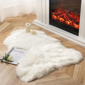 Ashler Faux Fur Rug, White Area Rugs, Fluffy Sheepskin Fur Rug, Fuzzy Ultra Soft 2.3 x 3.3 Ft Rugs, Machine Washable Shag Rug, Nursery Throw Rugs for Bed, Living Room