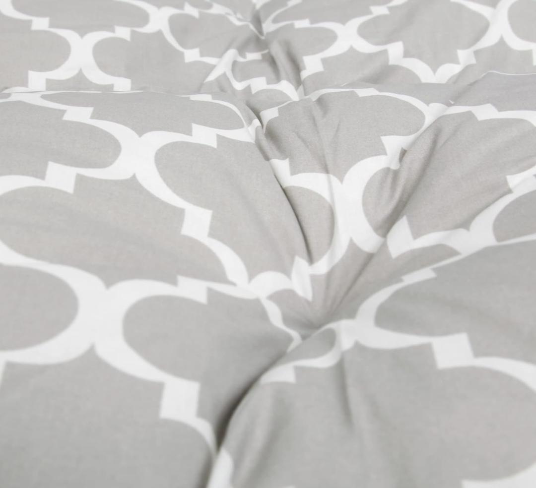 Grey and White Design Comforter