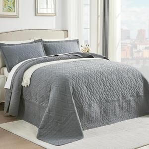 Qucover 132 x 120 Oversized King Quilt, Dark Grey California King Bedspread, Soft Lightweight Microfiber Extra Wide Quilt, 3PC Geometric Diamond Pattern Coverlet with 2 Pillow Shams, for All Season