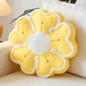 Flower Shaped Decorative Throw Pillow Cushion for Bed Couch, Cute Flower Plush Throw Pillows Home Decor Floor Pillow Seating Cushions (Yellow, 13.7 Inches)