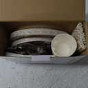 200 pieces of white and gold birthday party supplies, disposable happy birthday tableware set, gold plastic knives, forks, spoons, straws. Birthday themed tray, cup,25Guestswhite