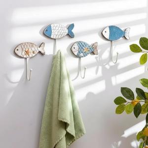 Weysat 4 Pcs Nautical Sea Fish Wall Hooks Blue Fish Wall Mounted Key Holder Vintage Nautical Bathroom Decor Summer Rustic Decorative Hook for Living Room Bathroom