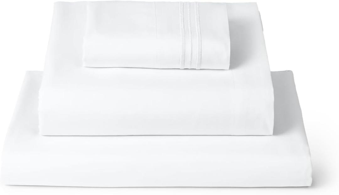 Mellanni Twin Sheets Set - 3 PC Iconic Collection Bedding - Hotel Luxury, Extra Soft, Cooling Bed Sheets - Wrinkle, Fade, Stain Resistant (Twin, White)