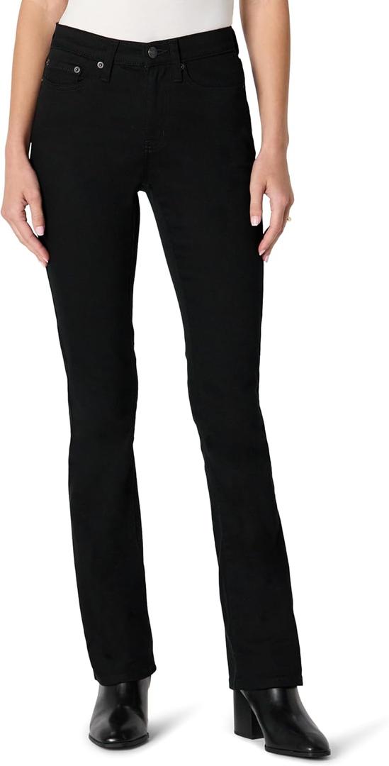 Amazon Essentials Women's Curvy Slim-Fit Mid-Rise Bootcut Jeans (18, Black)