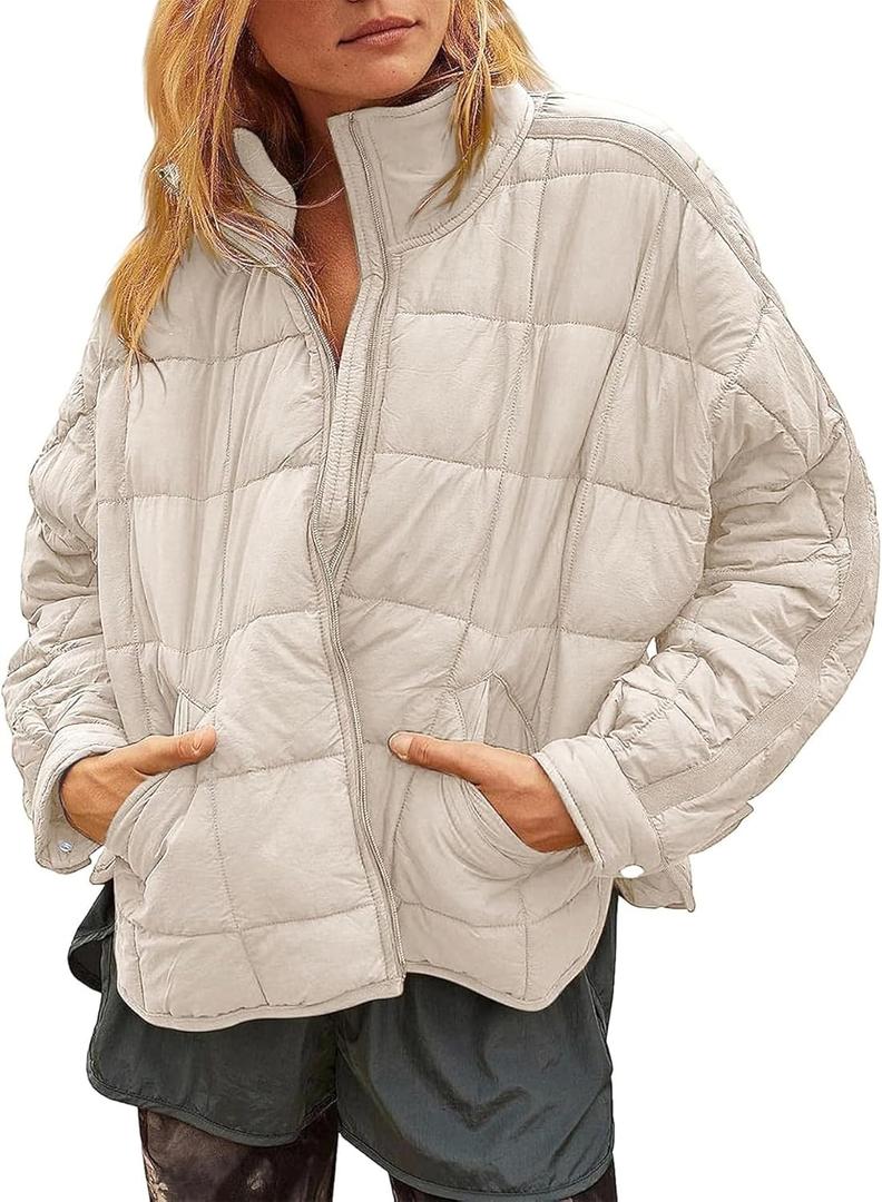 Muchpow Women's Lightweight Down Coat Long Sleeve Full Zipper Oversized Packable Short Puffer Jackets (Medium, Beige)