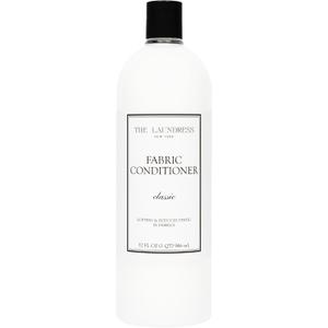 The Laundress Fabric Conditioner Classic, Fabric Softener Liquid, Concentrated, 32 Fl Oz, Soften Fabrics, Reduces Static (32 Fl Oz (Pack of 1))